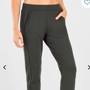 Carrigan Jogger from Fabletics